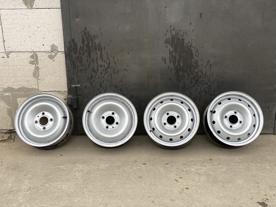 Продам комплект залізних дисків 4 108 14 R14