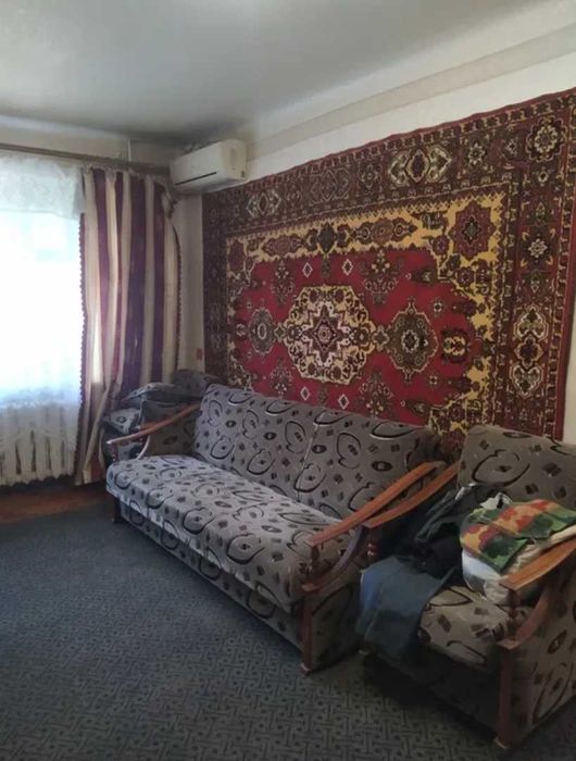 Сдается 3-х комн. квартира возле 9-й Горбольницы, 1 этаж