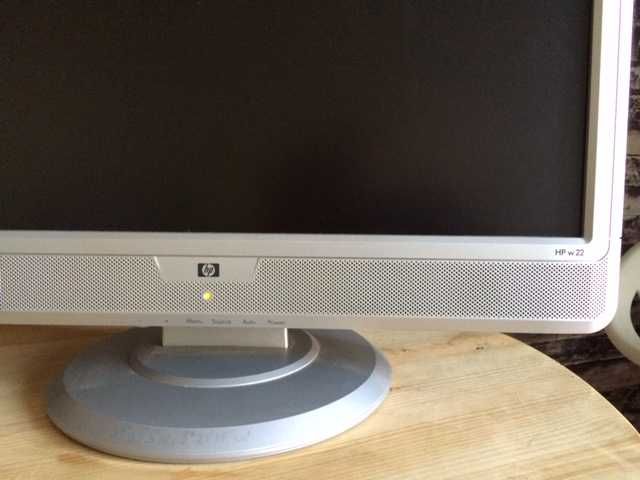 Monitor HP de 22pol