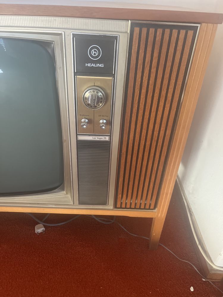 Movel tv vintage