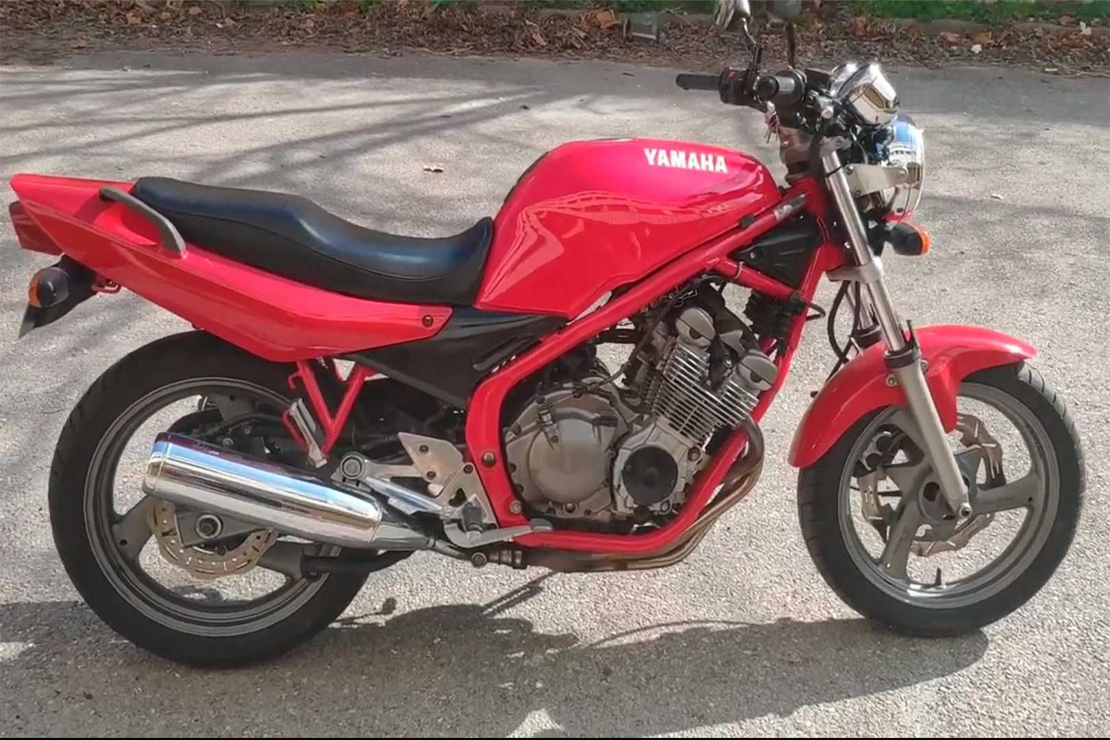 YAMAHA XJ600 N - COMO NOVA, tem apenas 16.500 km