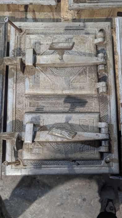 Drzwi żeliwne stare do pieca kaflowego