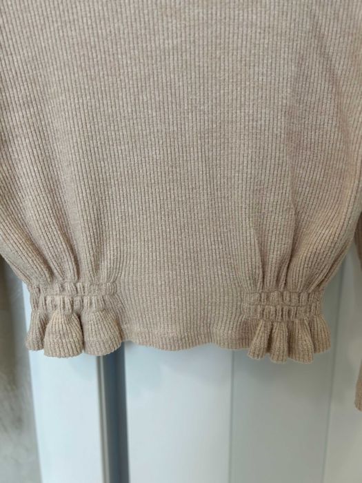 Кофточка Reserved для дівчинки на зріст 146-155см в гарному стані