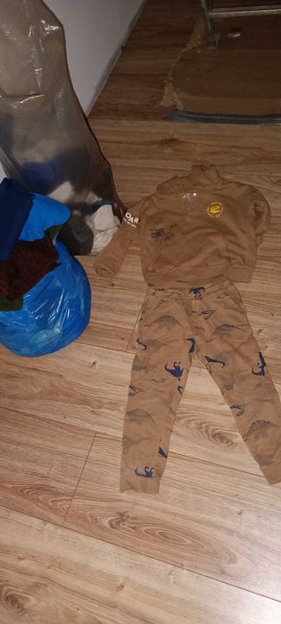 Zestaw dla chlopca rozmiar 110/116
