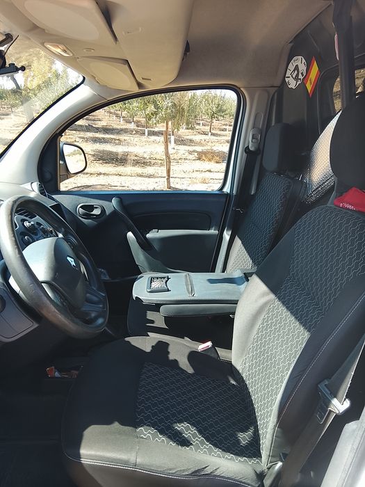 Renault Kangoo comercial 3 lugares
