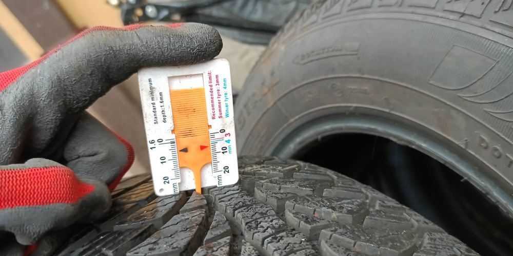 Opony zimowe 195/65/15 debica-fulda 21r