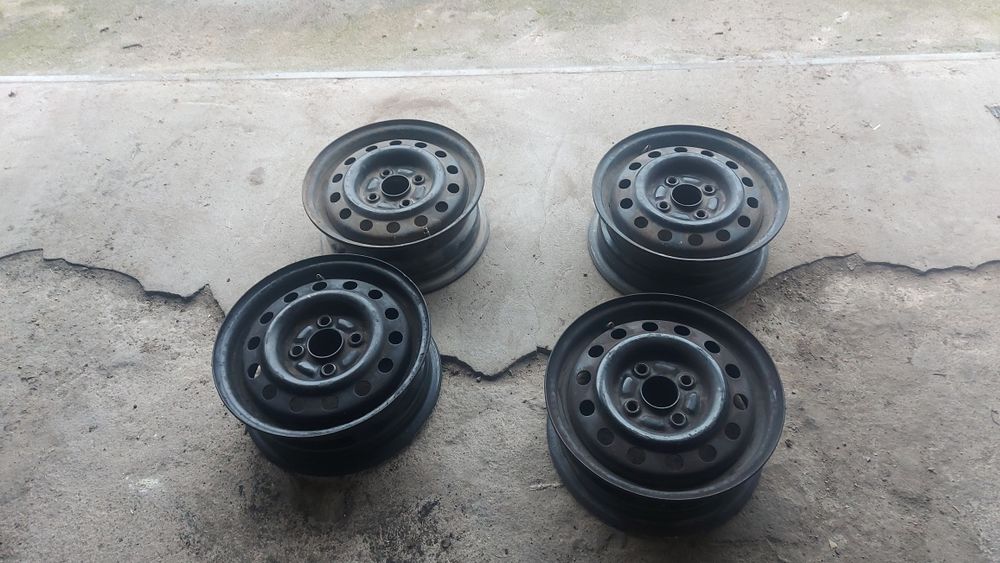 Felgi stalowe Honda Civic 13x5J 4x100 ET45i