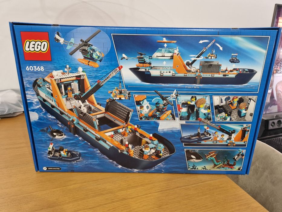Lego City 60368 Navio Explorador do Ártico