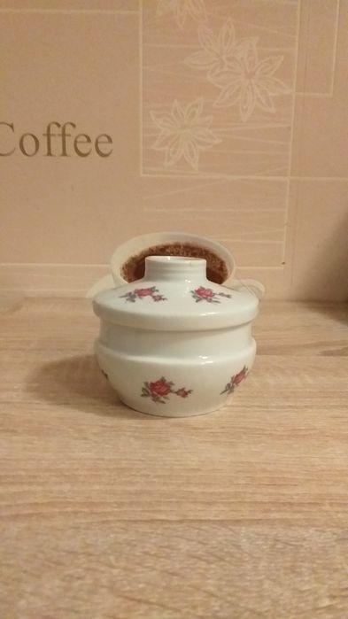 Świecznik porcelanowy
