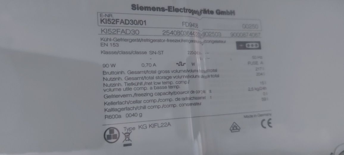 Холодильник Siemens під забудову KI52FAD30