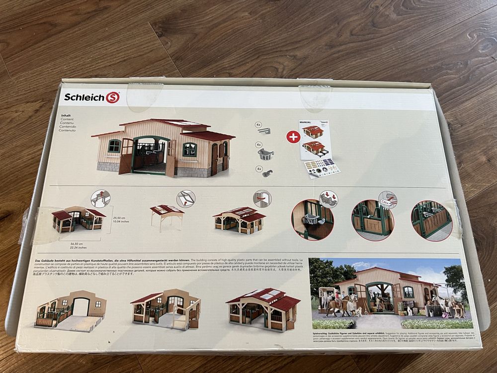 Stajnia Schleich 42110 z pudełkiem