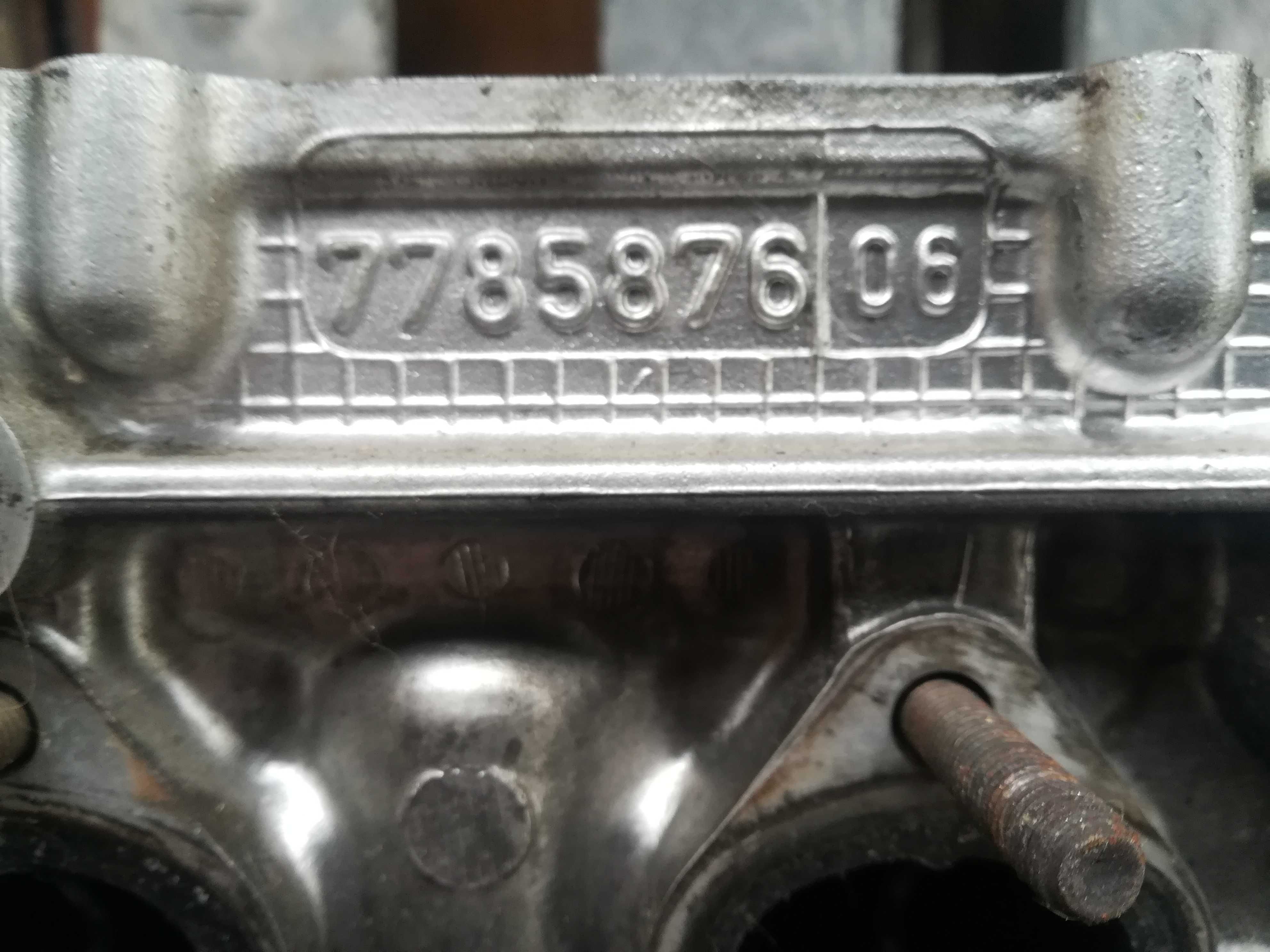Cabeça ou colaça de motor BMW - 204D4 - M47 - 77.85876.06