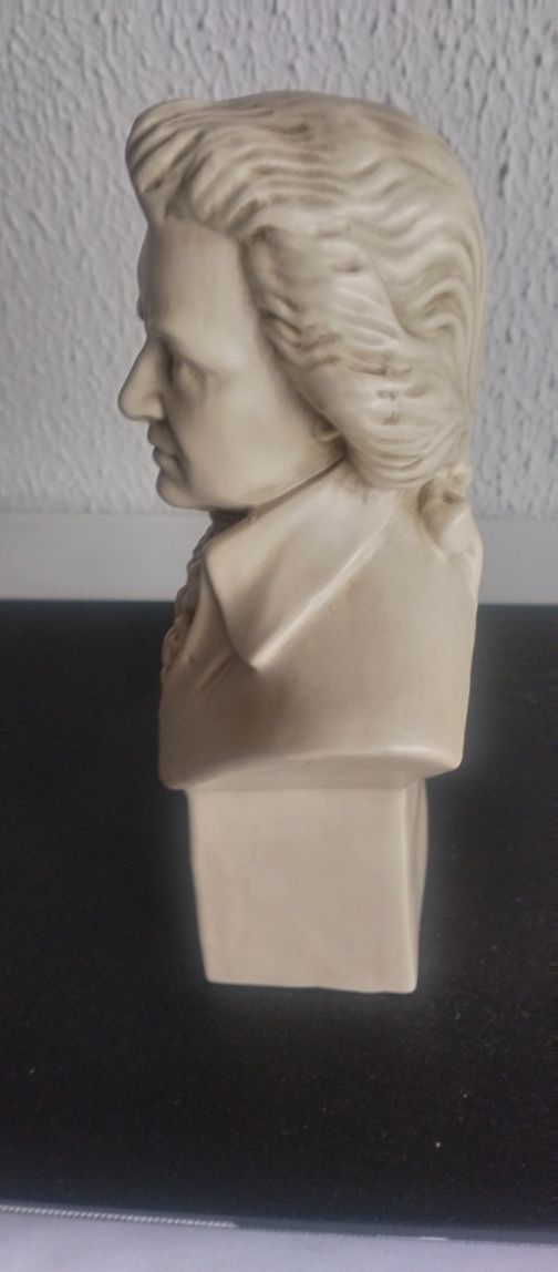 Busto de Mozart muito antigo em ótimo estado