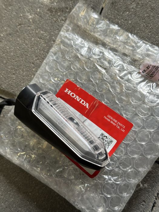 Prawy kierunkowskaz honda cb1000r lub cb650r