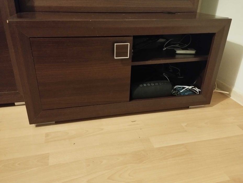 Szafka pod telewizor
