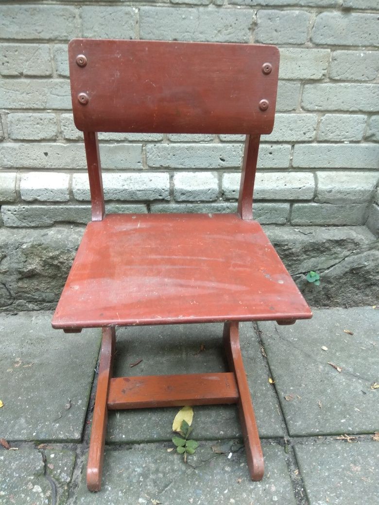 Деревянная парта+стул