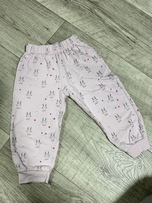 Дитячі речі для дівчинки