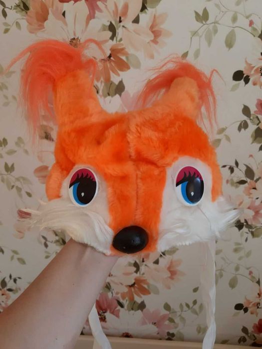 Новорічний костюм для дівчинки Білочка на 2-4 роки, б\у