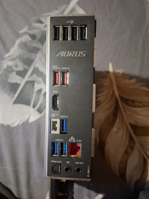 Gigabyte Z790 Aorus Elite DDR4