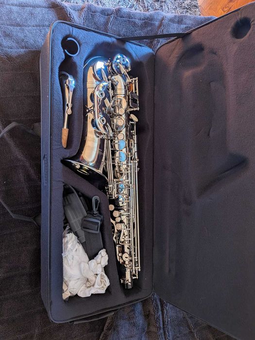 Sax Alto Prata, pouco utilizado