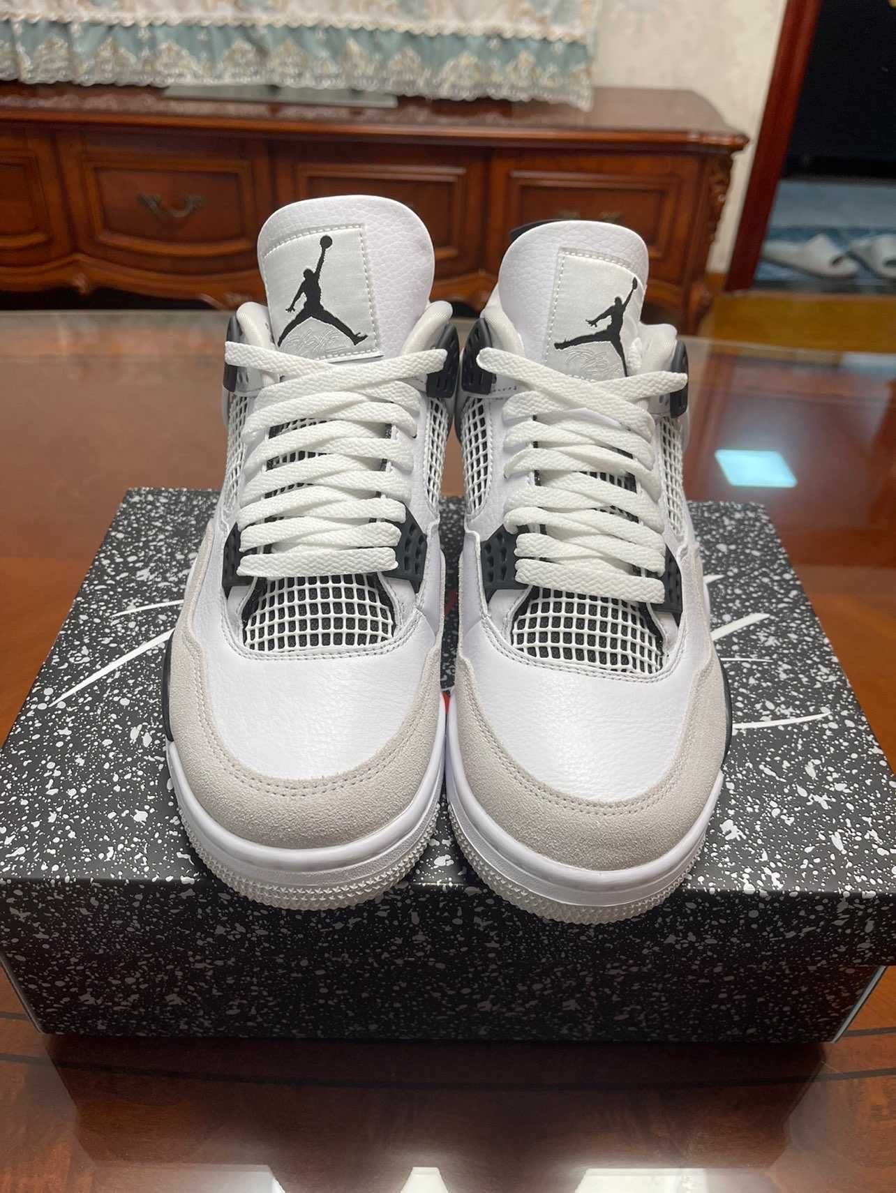 Nowe buty Nike_Jordan4_Retro_Military_Black_Moda R.38