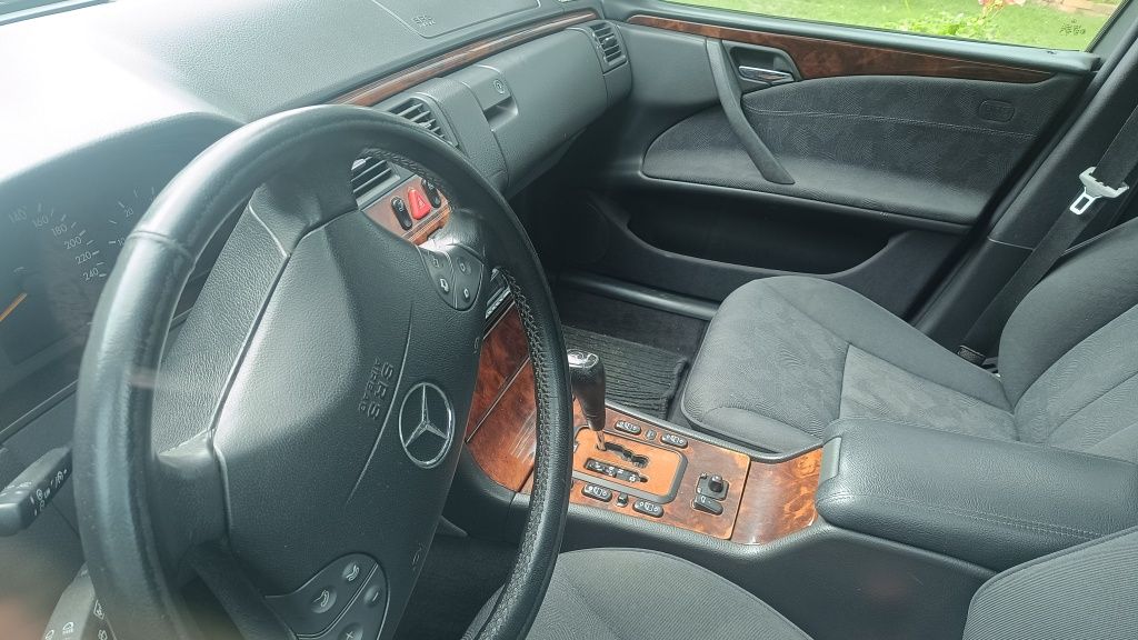 Mercedes w210 - 2.2 CDI om611