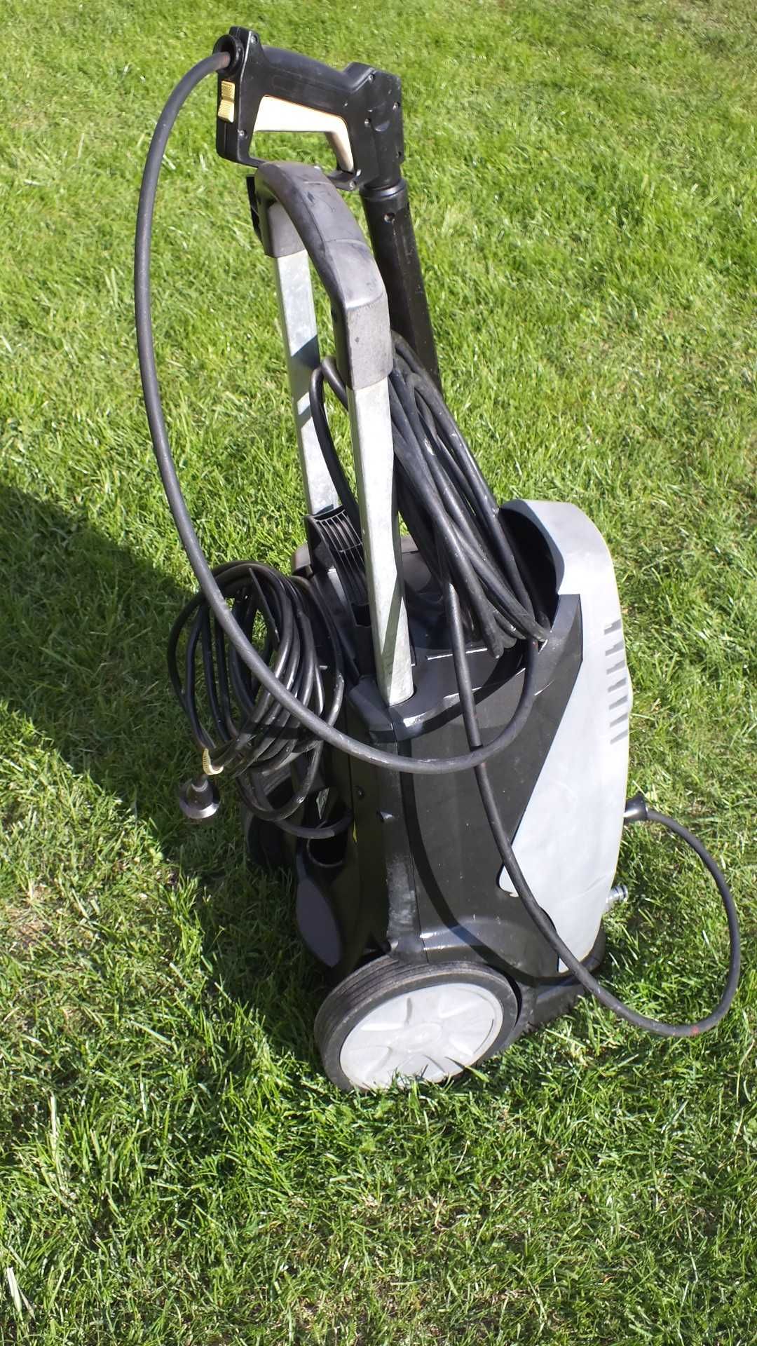 Myjka ciśnieniowa Karcher HD 7140 jak HD 6/15