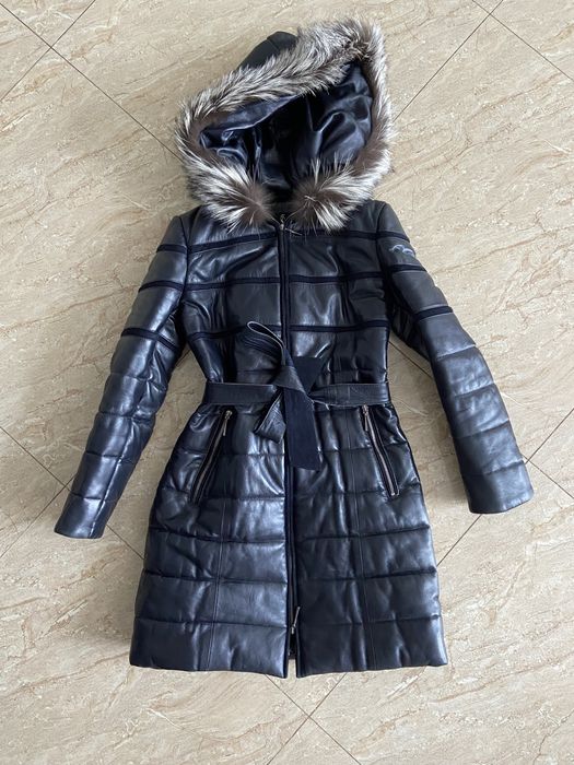 Шкіряне пальто, плащ, пуховик