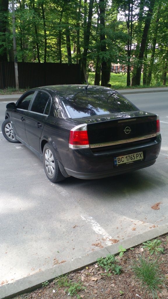 Opel Vectra C 2.2 бензин