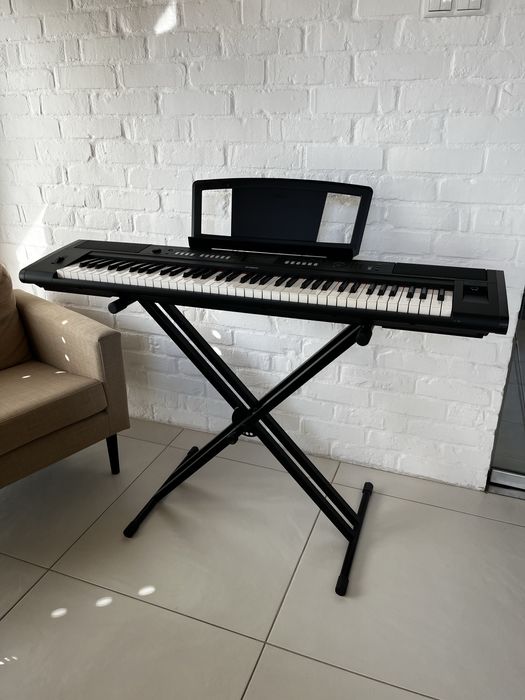 Pianino cyfrowe YAMAHA NP-V80