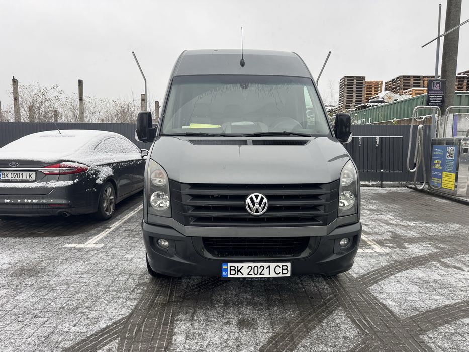 Автомобіль Фольцваген Крафтер