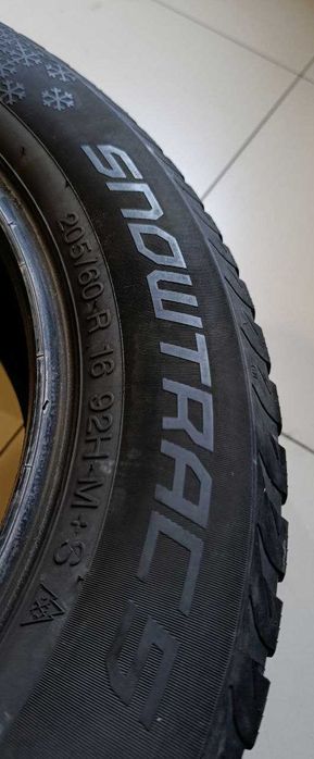 Пара шин б/у 205/60R16 92H Vredestein Snowtrac 5