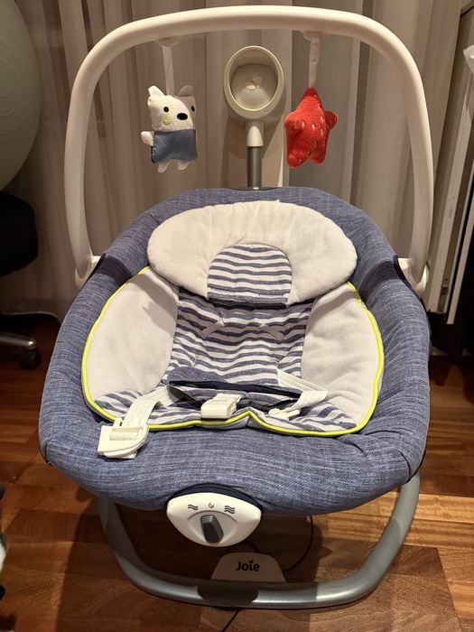 Заколисуючий центр/ шезлонг/ гойдалка Joie serina 2in1