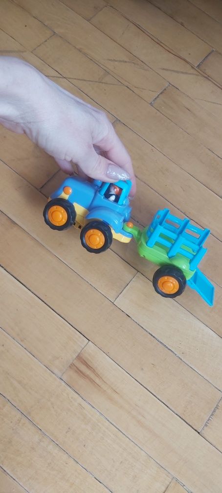 Інерційний трактор, іграшка