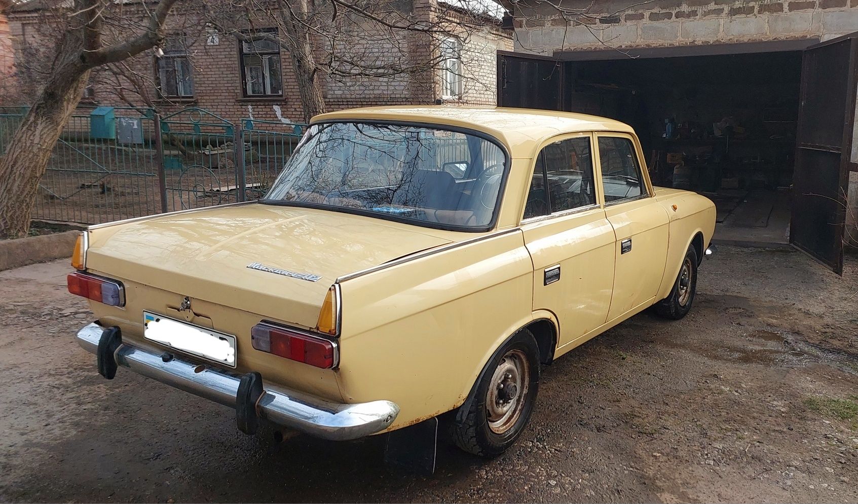 Продаю Москвич 412