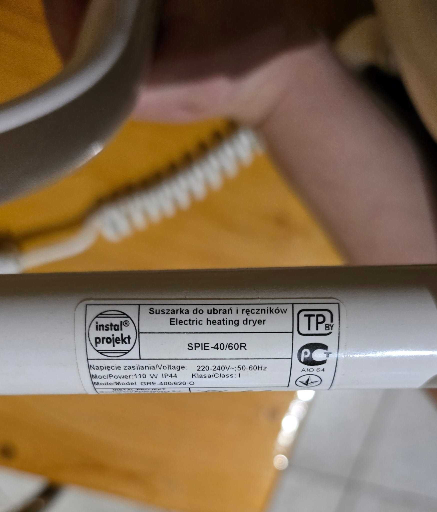 Suszarka elektryczna do ubrań i ręczników