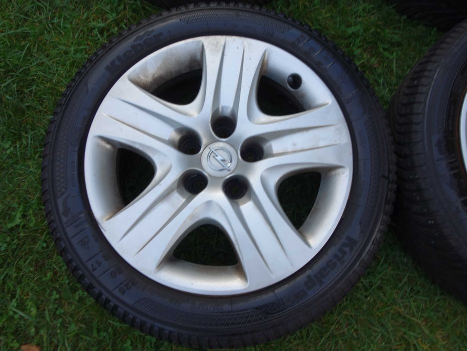 Koła Zimowe OPEL ASTRA J K ZAFIRA C 17'' 5x115 + kołpaki Strukturalne