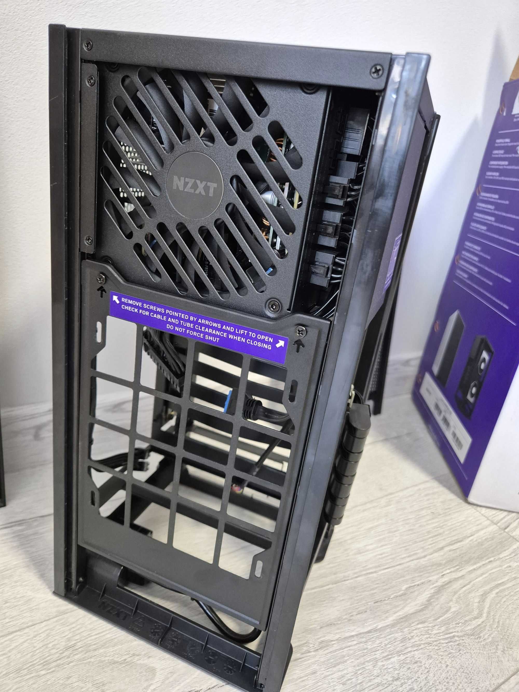 mini-ITX корпус NZXT H1 з блоком живлення NZXT 650W GOLD + райзер