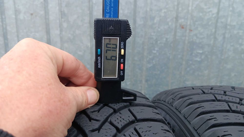 175/65/14 Falken eurowinter hs01