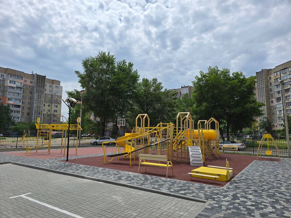 Продаж двокімнатної квартири на 7 поверсі в ЖК Парковий на Дніпрі