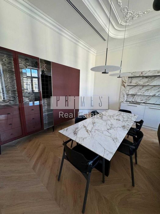 Продаж  3 кім квартира вул. Заньковецької,  7 Липки, Київ