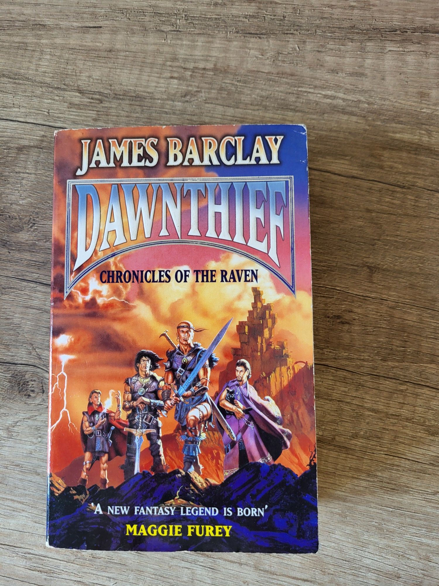 Dawnthief złodziej świtu James Barclay angielski