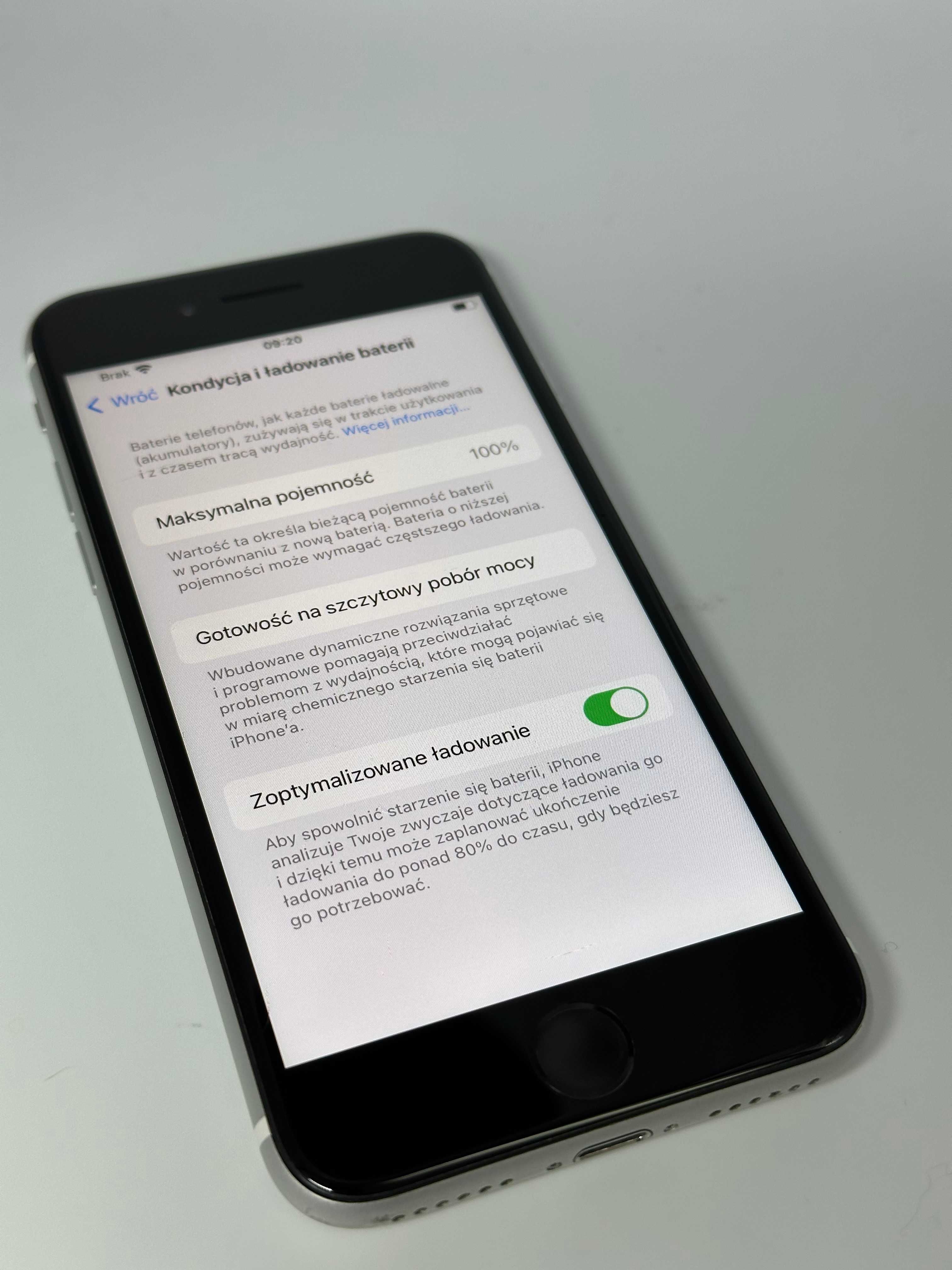 iPhone SE 2020 64GB Kolory- bateria 100% 1 rok gwarancji