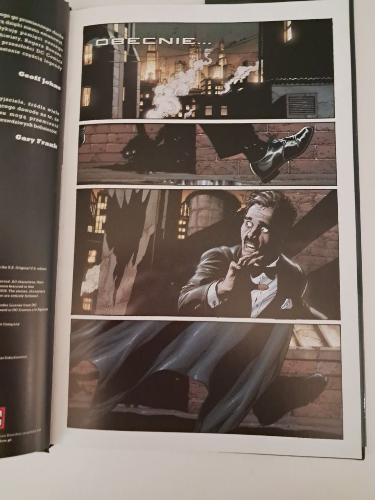 Komiks  Batman Ziemia jeden tom1
