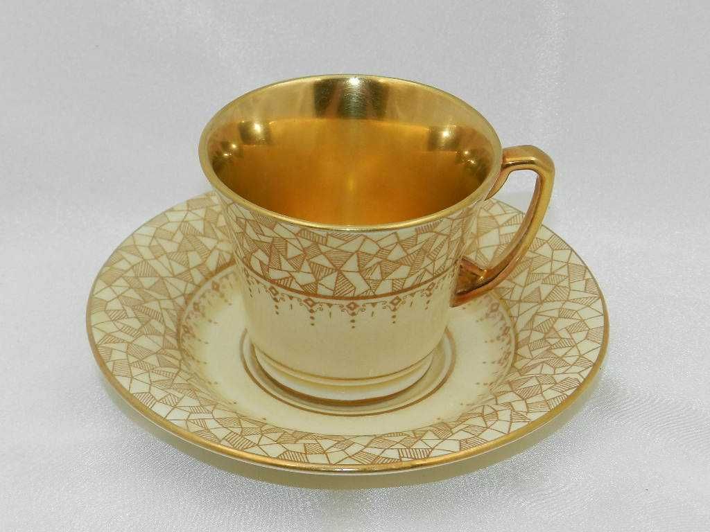 Filiżanka mokka złocona CROWN DEVON l. 30-50-te XX w.