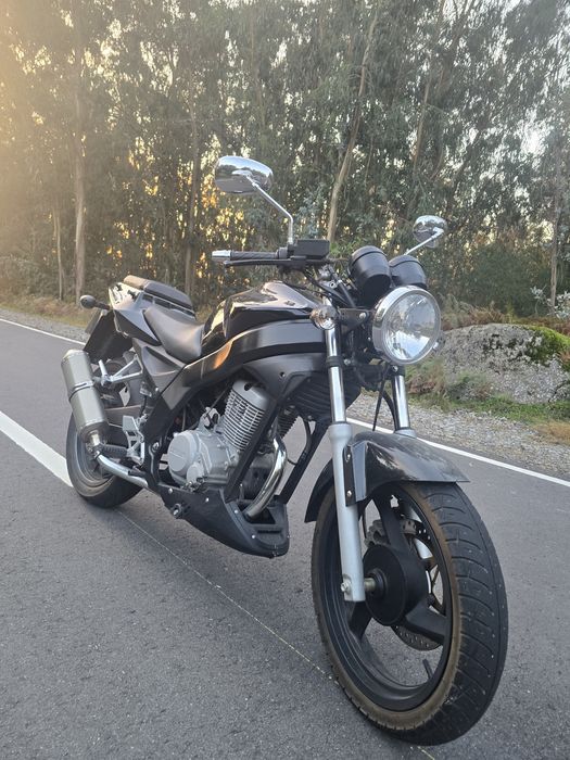 Daelim Roadwin FI 125