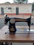 Maquina de costura Singer