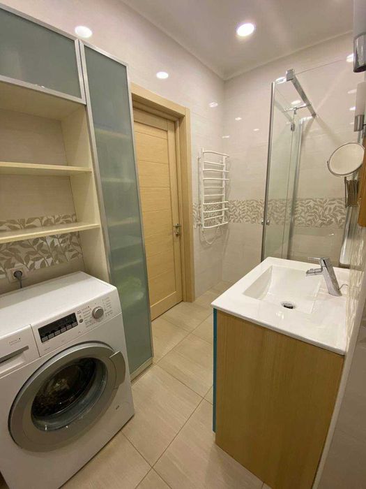 Продаж просторої 2-кімнатної квартири ЖК Відпочинок, м.Святошин.Без %