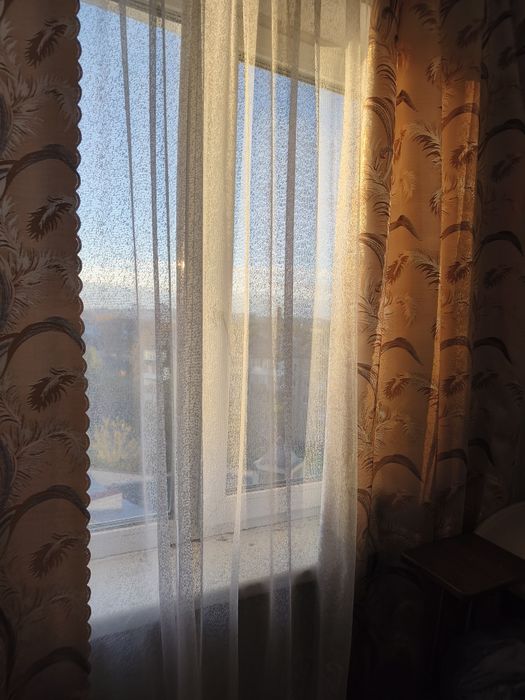 Гарна квартира ,р-н Червоний міст