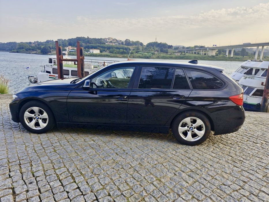 BMW 320d Touring NACIONAL